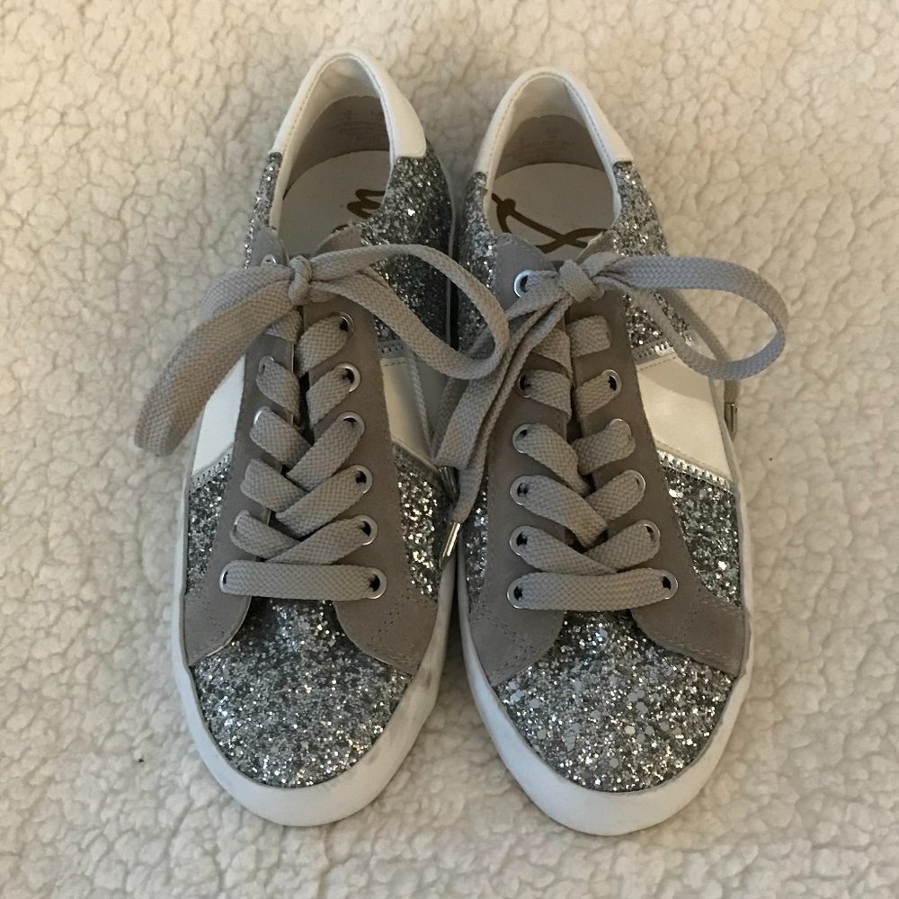 SAM EDELMAN Style BAYLEE SILVER GLITTER DISTRESSED SOLE SNEAKERS in SIZE 8